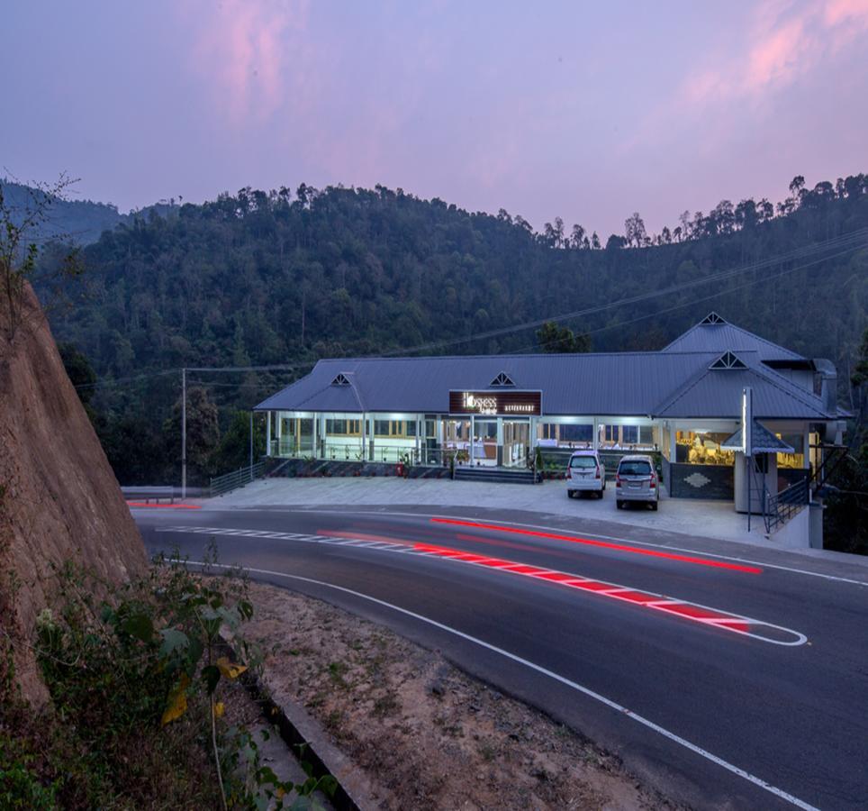 Hostess Thekkady Hotel Exterior foto